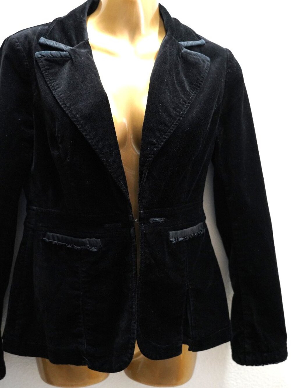 White House Black Market Black Jacket size 0
